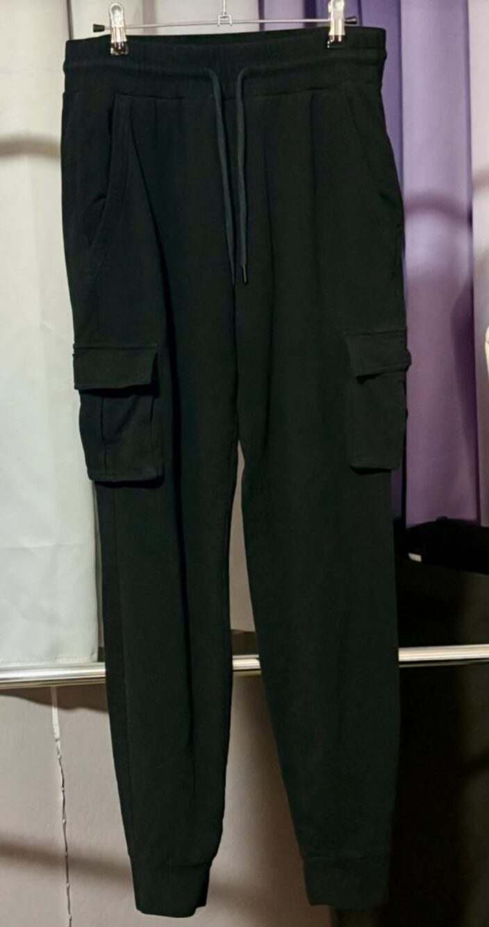 Alo Yoga cargo pants